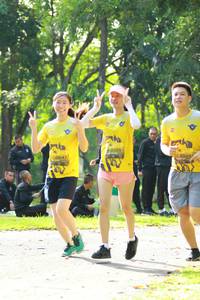BIB: 0105, 0647
                            <button type="button" onclick="openModal(5134479)" class="btn btn-primary btn-sm float-right btn-popup" data-toggle="modal" data-target=".modal-high-quality">
                        <i class="fas fa-shopping-cart"></i> Add to Cart
                    </button>
                                            <button type="button" onclick="isThisMe(5134479, true)" class="btn btn-success btn-sm float-right btn-popup btn-isme hidden" data-toggle="tooltip" data-placement="bottom" title="นี่คือรูปของคุณใช่ไหม คลิกที่นี่เพื่อเอาเข้าอัลบั้ม">
                        <i class="fas fa-plus"></i> Add to album
                    </button>
                    <button type="button" onclick="isThisMe(5134479, false)" class="btn btn-warning btn-sm float-right btn-popup btn-isnotme hidden">
                        <i class="fas fa-ban"></i> Remove from album
                    </button>